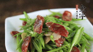 出鍋前加適量鹽即可。