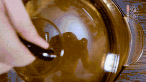 加山藥、毛豆再煮15分鐘。